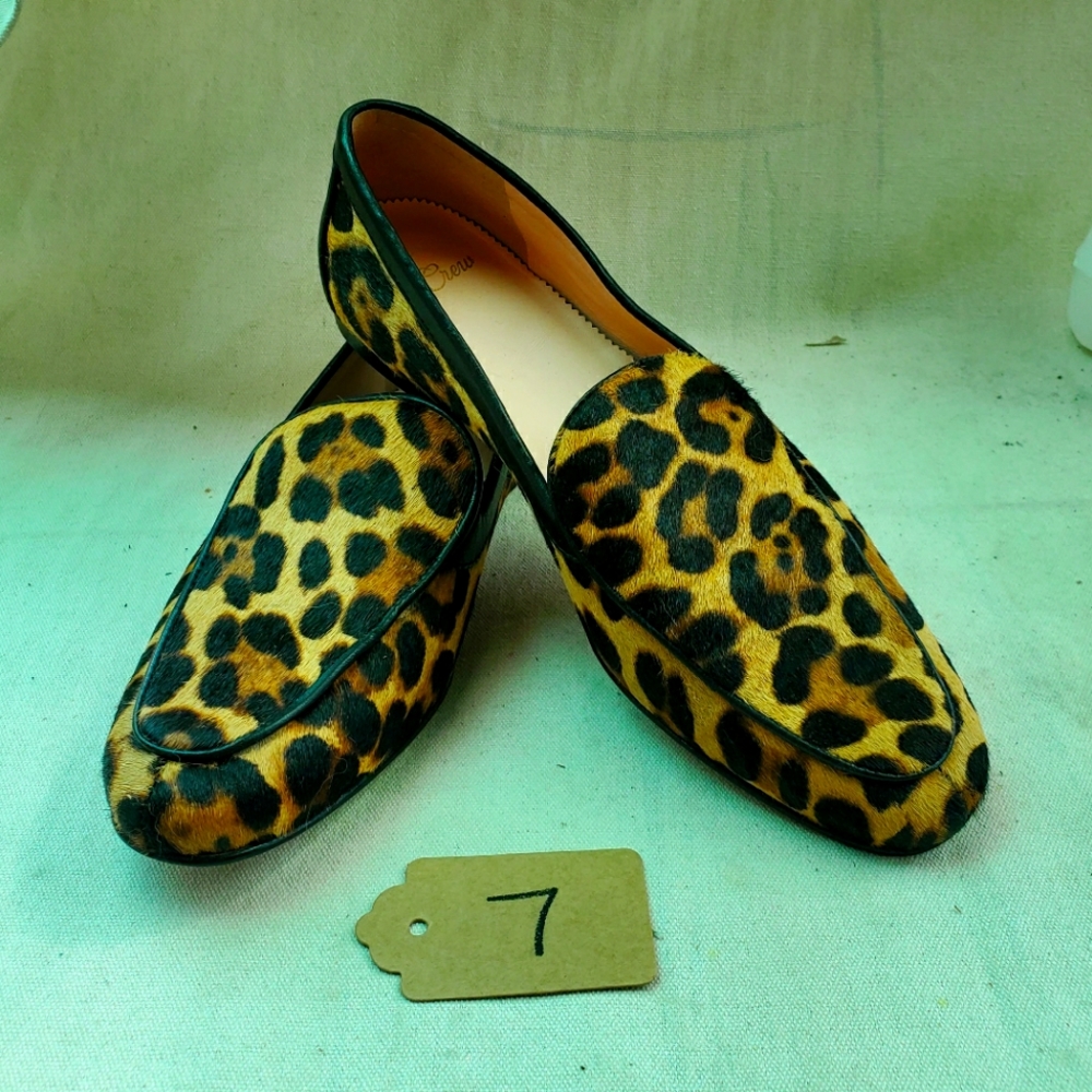 J Crew Calf Hair Leopard Print Loafer. like new